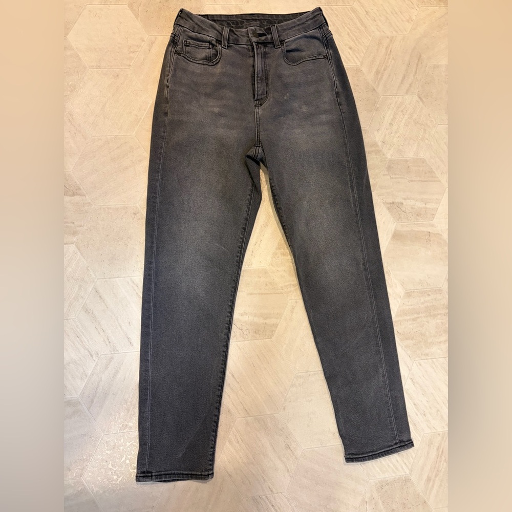 American Eagle Outfitters Women's Gray Slim curvy mom Jeans